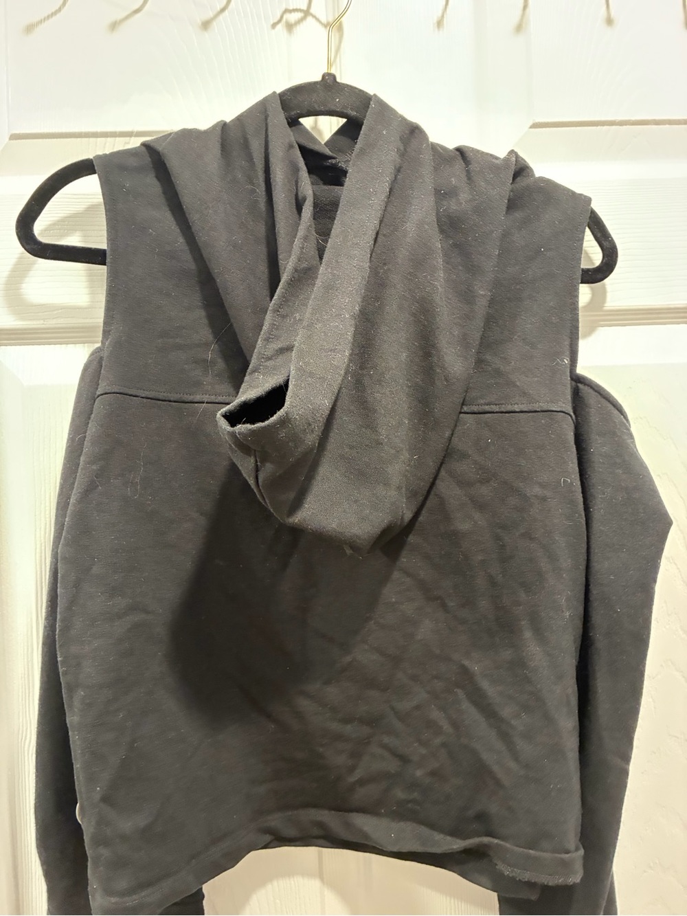 Hot Topic Black Branded Off The Shoulder Shirt with Metal Detail - Picture 2 of 5